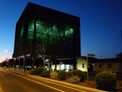Tree Of Knowledge Memorial - Holiday Jervis Bay 0