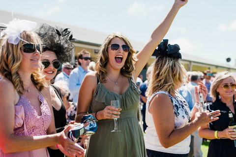 Port Lincoln Racing Club Inc - Holiday Jervis Bay 2