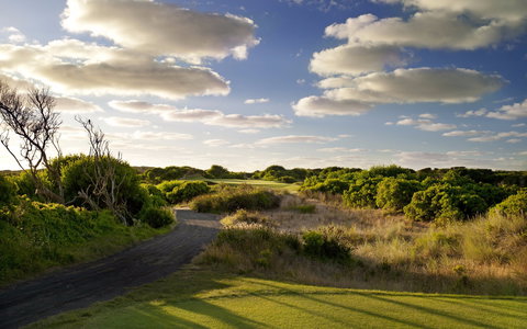 13th Beach Golf Links - Holiday Jervis Bay 1