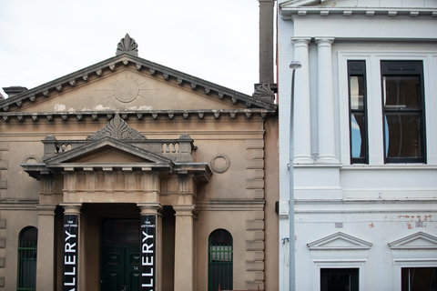 The Lost Ones Contemporary Art Gallery - Holiday Jervis Bay 0