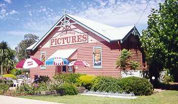 Huskisson Pictures - Holiday Jervis Bay 0