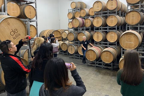 Hunter Valley Small Group Wine, Gin, Cheese & Chocolate Tour - Holiday Jervis Bay 8