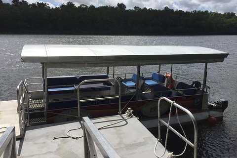 IMAX Private Transfer 7 Guests Cairns Airport To Hotels In Port Douglas - Holiday Jervis Bay 3