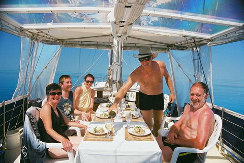 Great Barrier Reef Luxury Expedition Cruise Cabin Booking 7 Days 6 Night - Holiday Jervis Bay 2