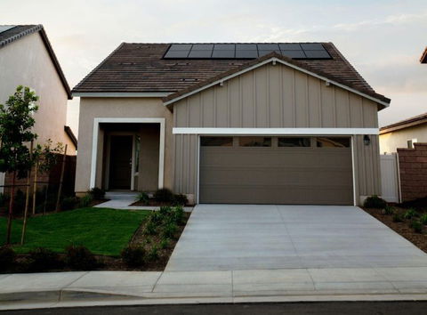 Roller Door Repairs Perth - Holiday Jervis Bay 0