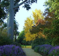 Albury Botanic Garden - Holiday Jervis Bay