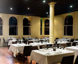 CBD Hotel - Holiday Jervis Bay 2
