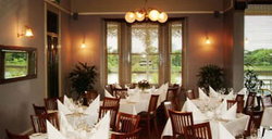 Joseph Alexanders Restaurant & Piano Bar - Holiday Jervis Bay 2