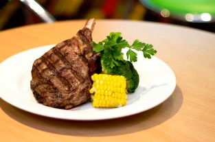 Cowboys Leagues Club - Holiday Jervis Bay 2