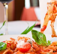 Camelot Gourmet Pizza - Holiday Jervis Bay