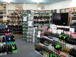 Mayfair Tavern & Bottleshop - Holiday Jervis Bay 3
