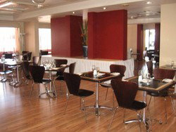 Cafe 196 - Ambassador Hotel - Holiday Jervis Bay 2