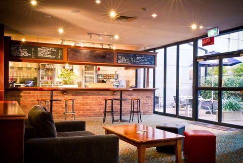 CBD Hotel Newcastle - Holiday Jervis Bay 0