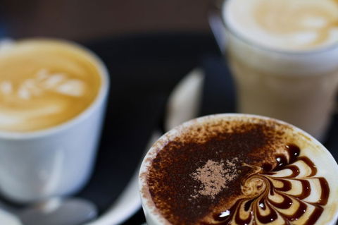 Cafe D'Bar Restaurant & Gallery - Holiday Jervis Bay 3