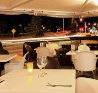 Cafe Fresh Lounge Bar  Shinsen Restaurant - Holiday Jervis Bay