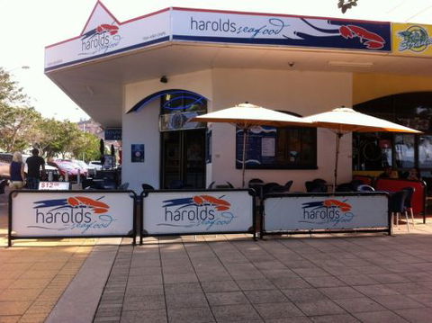 Harolds Seafood On The Strand - Holiday Jervis Bay 3