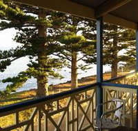 Robe Hotel - Holiday Jervis Bay