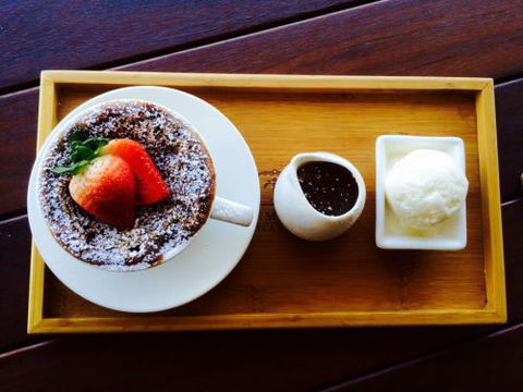 Q Bar & Brasserie On The Avenue - Holiday Jervis Bay 4