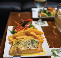 Dollys Bar  The Hibiscus Tavern - Holiday Jervis Bay