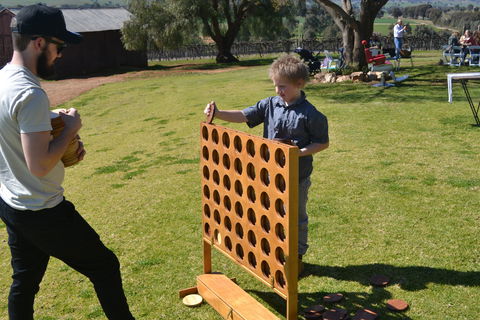 Daddy's Day Out At Borambola Wines By The Roundabout Restaurant - Holiday Jervis Bay 2