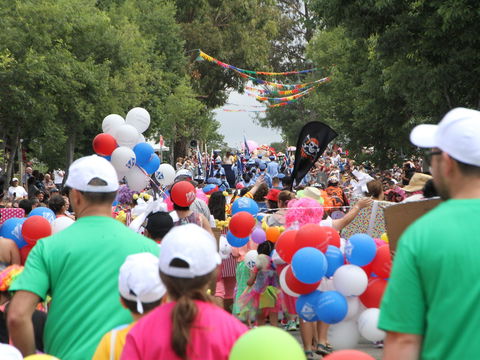Campbelltown City Festival Of Fisher's Ghost - Holiday Jervis Bay 1