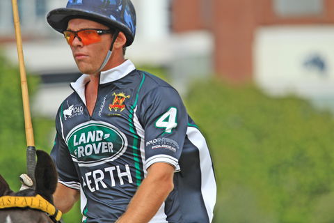 Land Rover Polo In The City - Holiday Jervis Bay 1