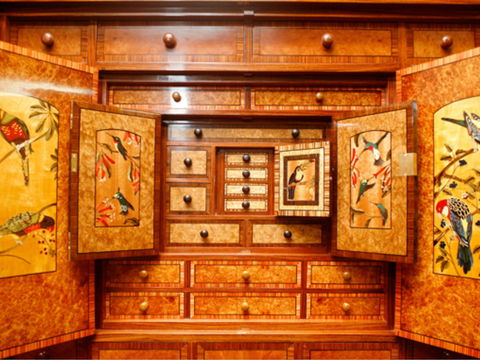 The Wonders Of The Hannah Cabinet - Holiday Jervis Bay 0
