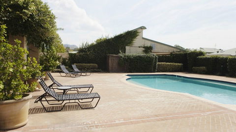 Harrigan's Irish Pub & Accommodation - Holiday Jervis Bay 2