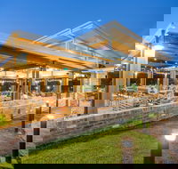 Harrigan's Irish Pub  Accommodation - Holiday Jervis Bay