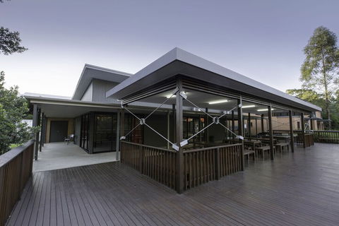 Macquarie University Village - Holiday Jervis Bay 2
