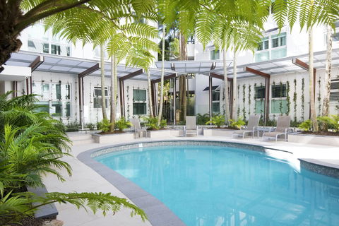 The Emerald Resort Noosa - Holiday Jervis Bay 1