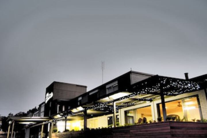 Parkes NSW Holiday Jervis Bay