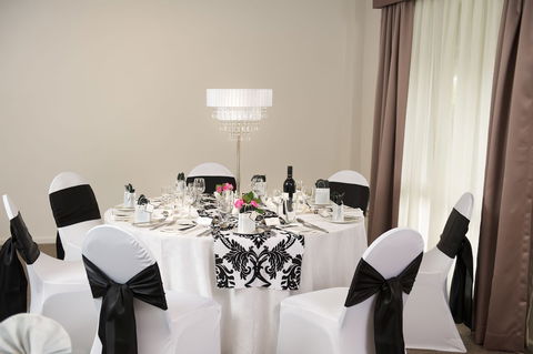 Ibis Styles Adelaide Manor - Holiday Jervis Bay 6