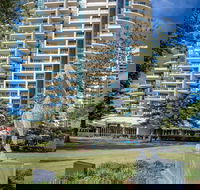 Mantra Broadbeach on the Park - Holiday Jervis Bay