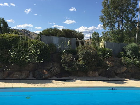 Tuckerbox Motor Inn - Holiday Jervis Bay 3