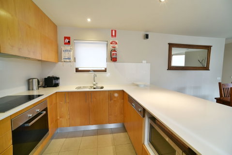 Snowstream 4 - Holiday Jervis Bay 1