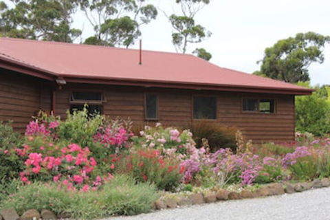 Eagles Roost Farmstay B & B - Holiday Jervis Bay 0