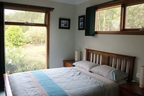 Eagles Roost Farmstay B & B - Holiday Jervis Bay 5