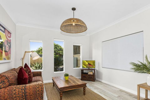 Fairlight Tweed Coast Holidays  - Holiday Jervis Bay 1