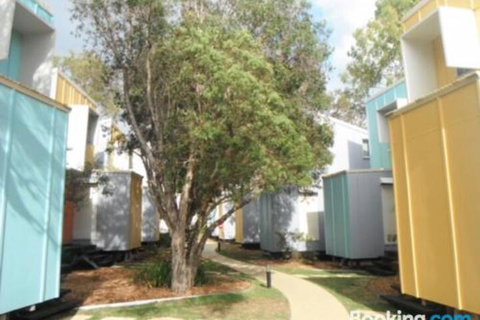 Shack 24 - Holiday Jervis Bay 2