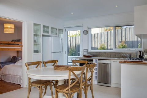 Capella Villa No. 3 Luxurious Beachside Style - Holiday Jervis Bay 5