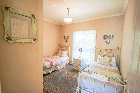 Harrietville Cottage - Holiday Jervis Bay 3