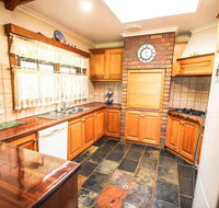 Wombat Hollow - Holiday Jervis Bay