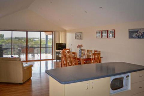 The Curly Seahorse - Holiday Jervis Bay 3