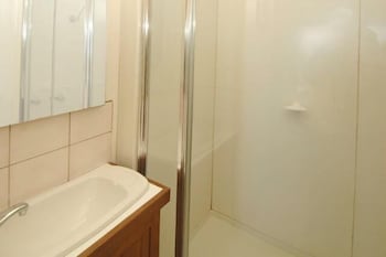 Razorback 3 - Holiday Jervis Bay 1