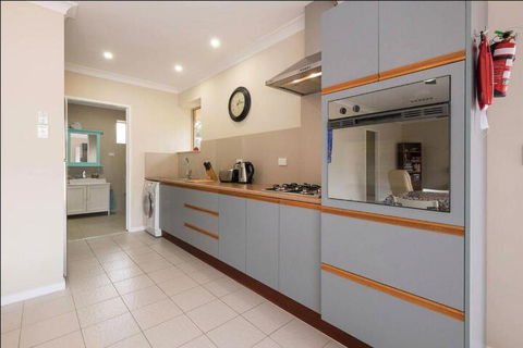The Villa At The Bay - Holiday Jervis Bay 4