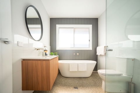 Kirsten Accommodation Parkes - Holiday Jervis Bay 4