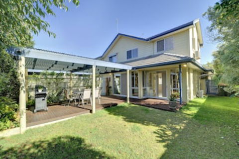 Sea Whispers - Holiday Jervis Bay 0