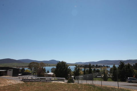 Poley Cow Studio - Holiday Jervis Bay 6