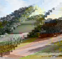 Wildflowers at Fingal Bay - Holiday Jervis Bay